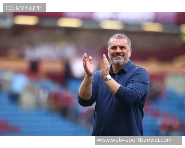 阿邦拉霍认为范德芬应寻求更强球队建议离开热刺续约